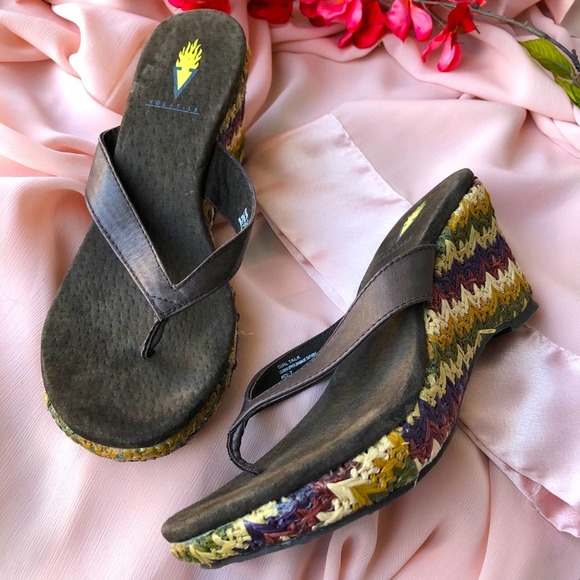 Volatile Boho Thong Wedge Sandals Size 7